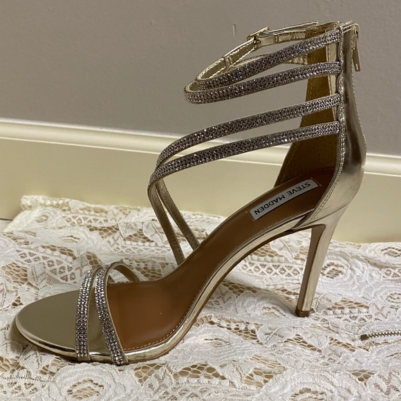 Steve Madden Fifi Size 9 New With Box - Picture 6 of 8